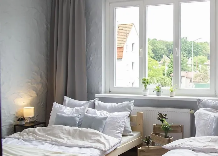 Lägenhet Plaza Zachodnia - 400 M Do Morza